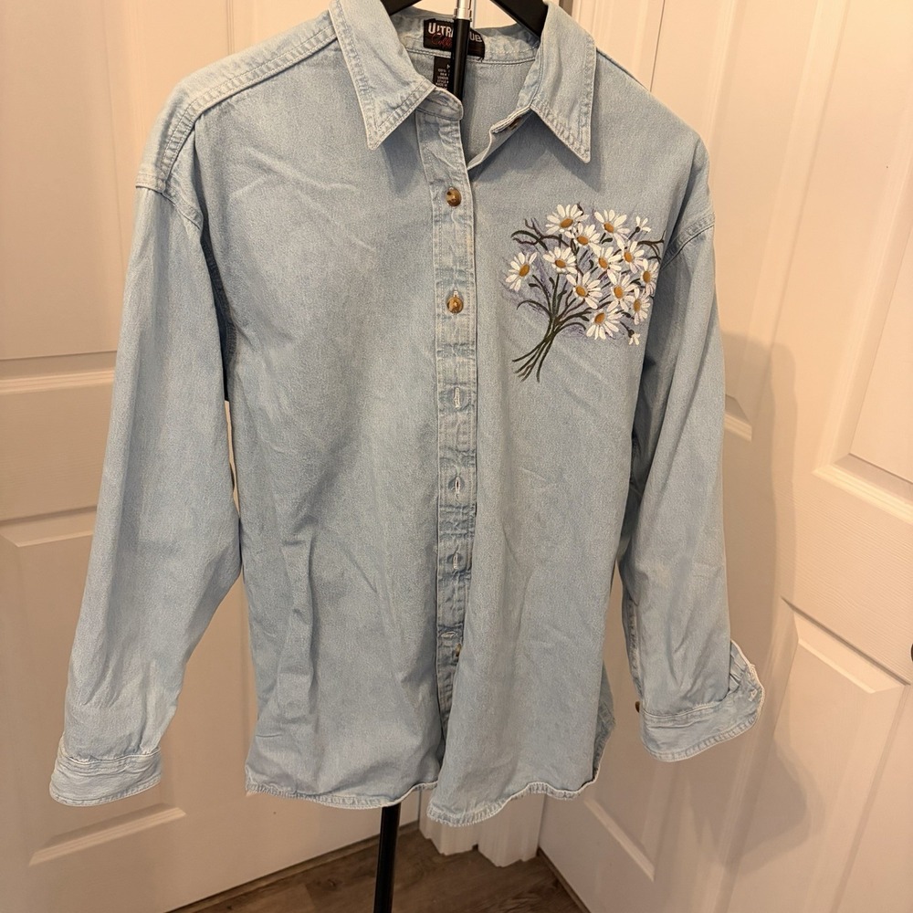 Vintage 90s Ultra Club Daisy Hand Painted Denim Shirt Med Grannycore Cottagecore
